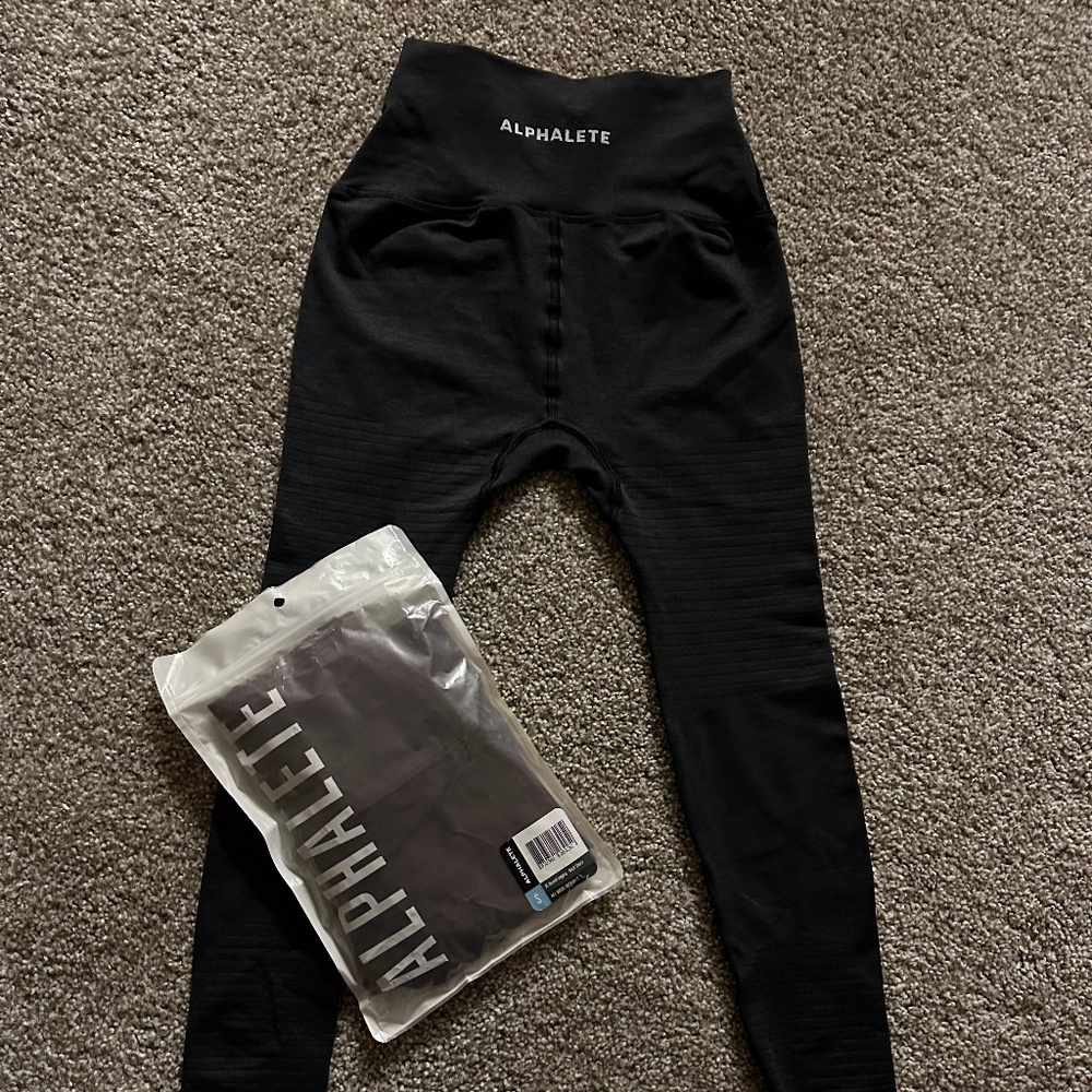 Alphalete Leggings